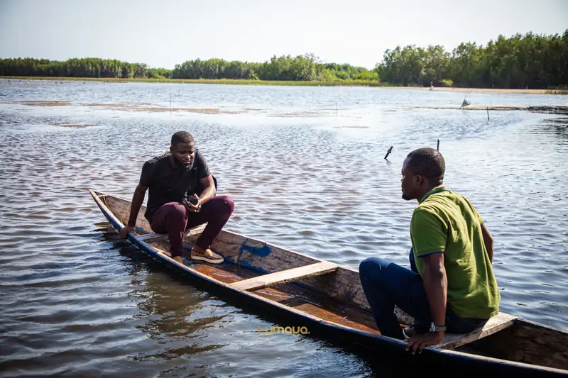 La traversée de la lagune en pirogue
